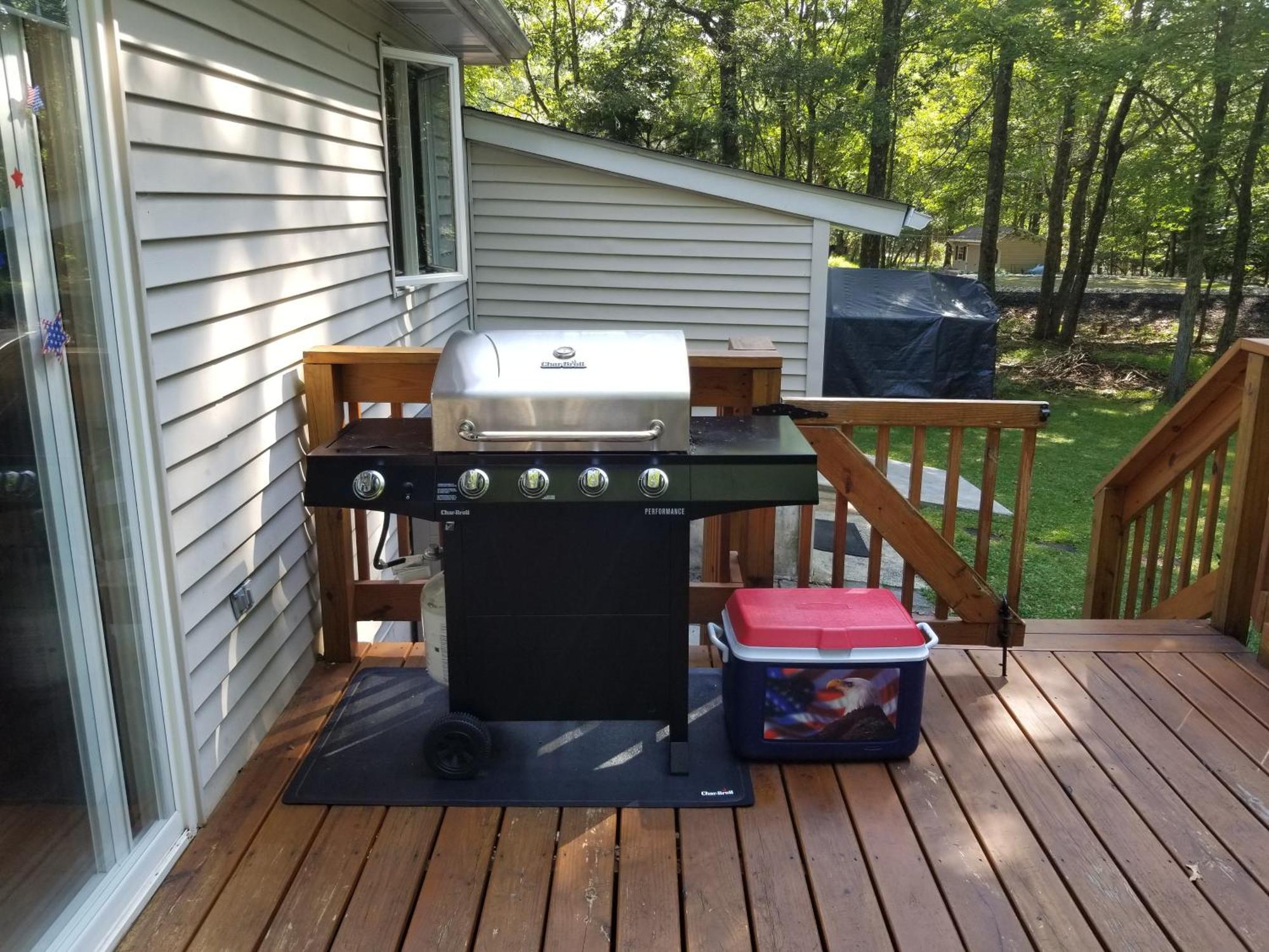 Serenity And Fun All In One In This Cozy Pocono Cabin Jim Thorpe Bagian luar foto