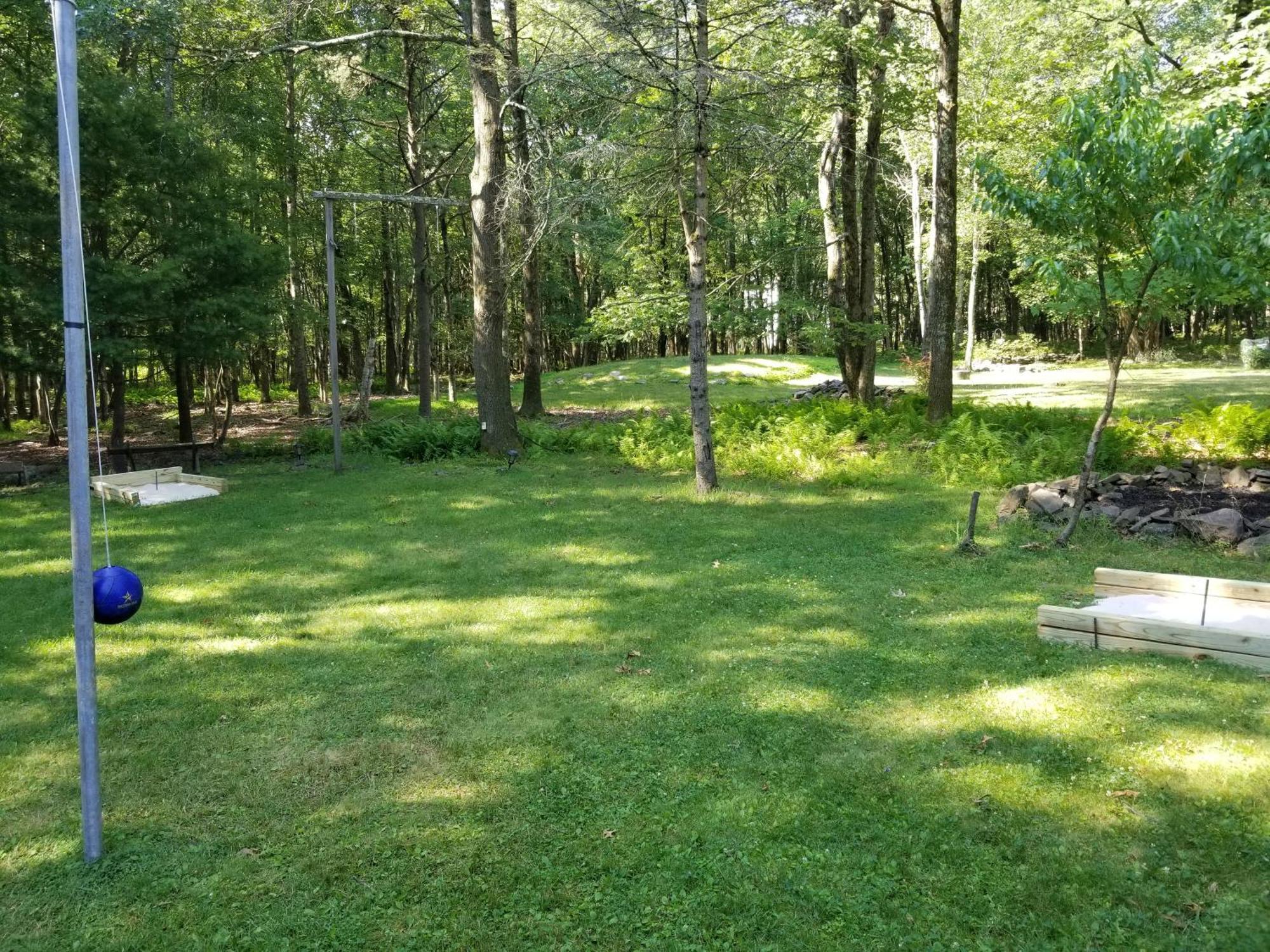 Serenity And Fun All In One In This Cozy Pocono Cabin Jim Thorpe Bagian luar foto