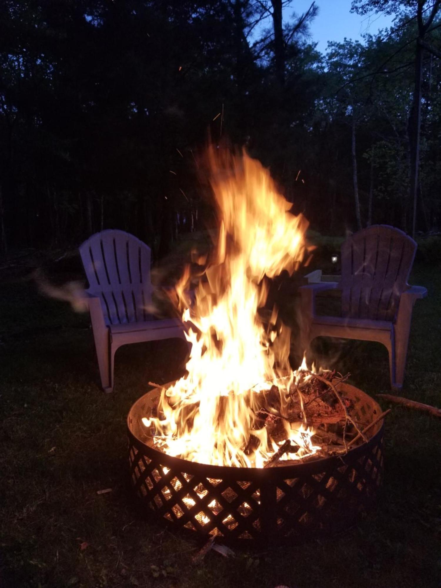 Serenity And Fun All In One In This Cozy Pocono Cabin Jim Thorpe Bagian luar foto