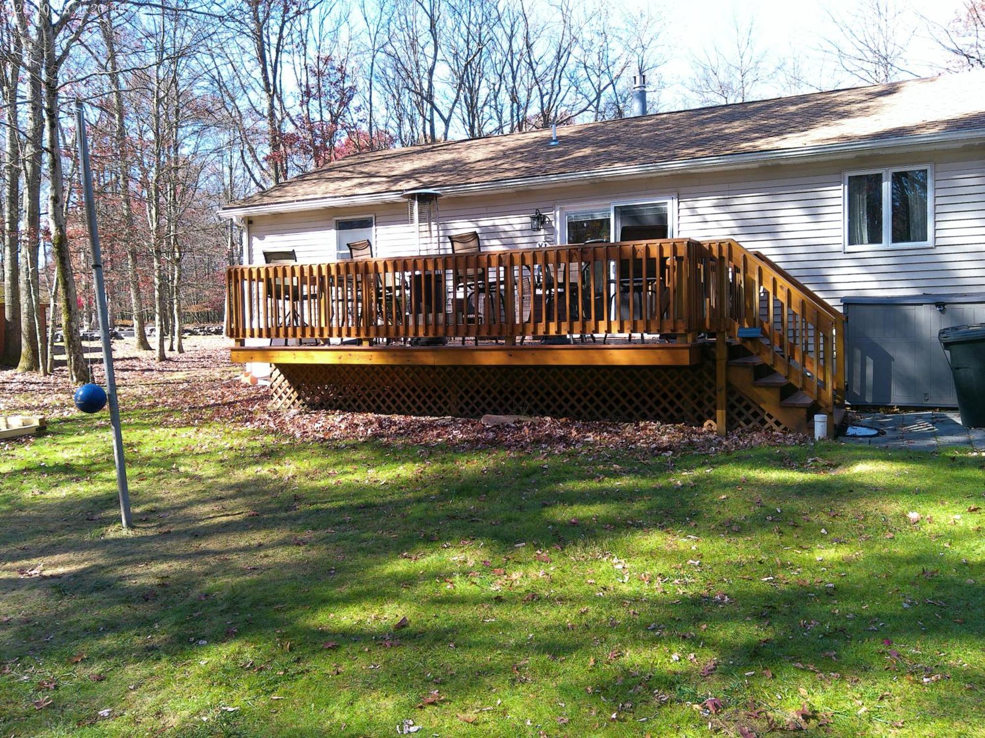 Serenity And Fun All In One In This Cozy Pocono Cabin Jim Thorpe Bagian luar foto