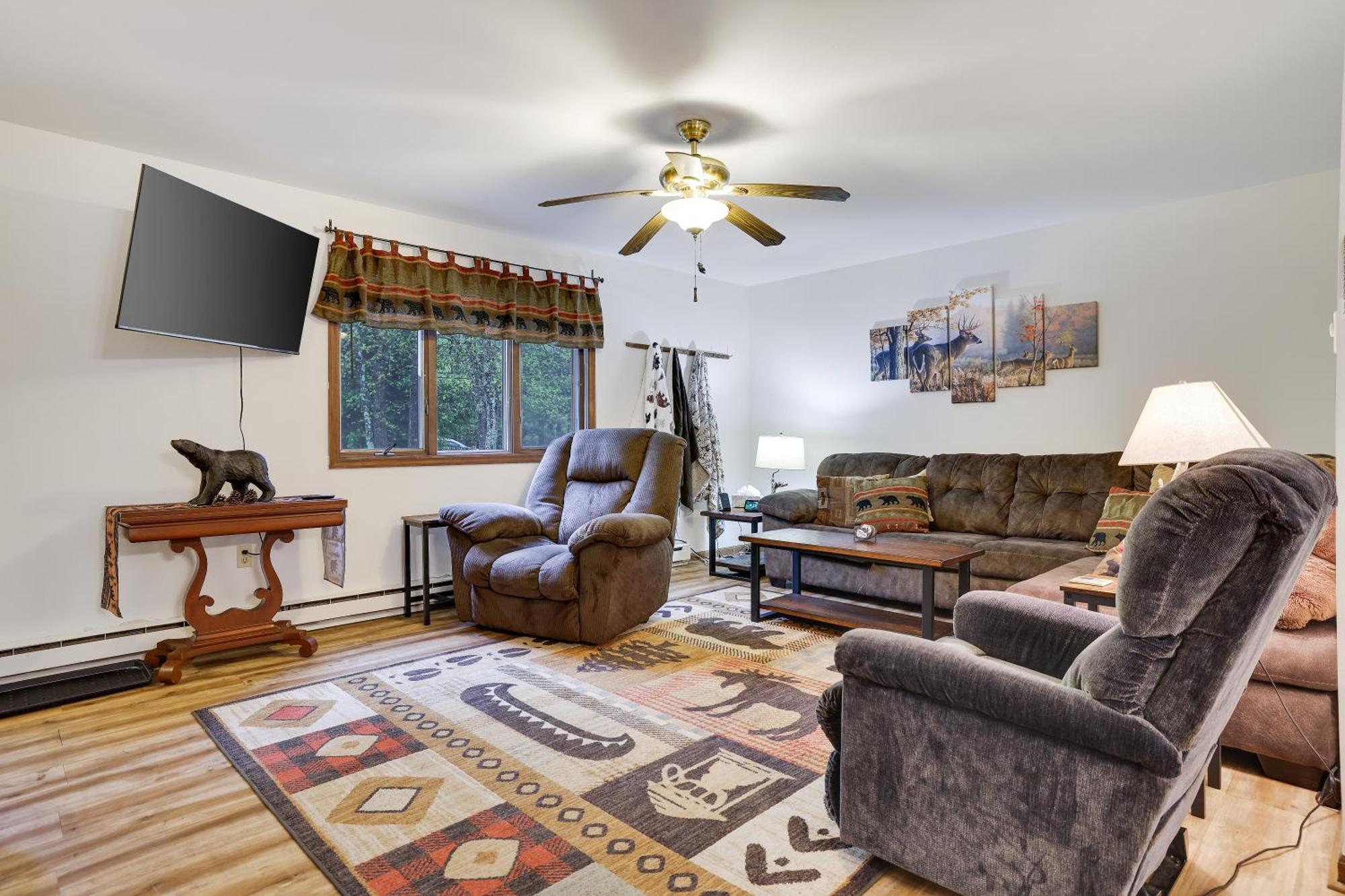 Serenity And Fun All In One In This Cozy Pocono Cabin Jim Thorpe Bagian luar foto
